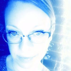 Meet your Posher, Traci